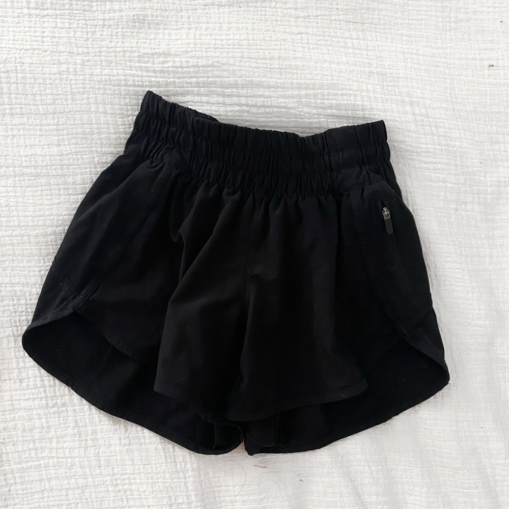 Lululemon black shorts size 2